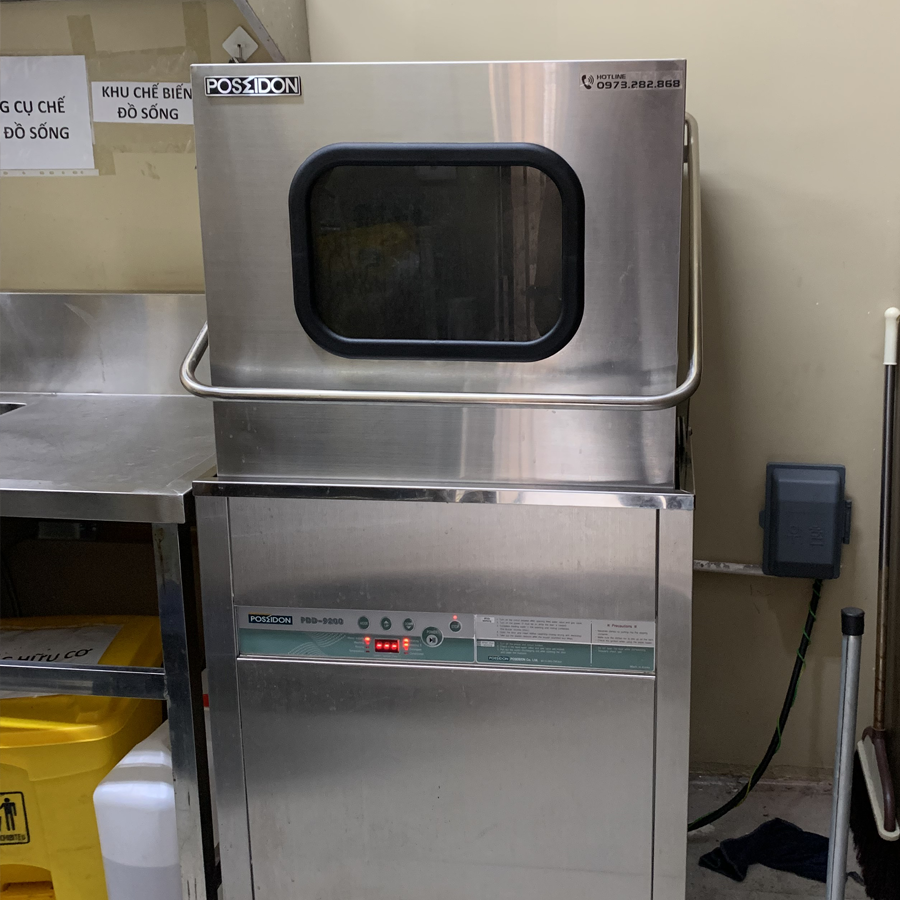 Máy rửa bát nhà hàng cửa sập